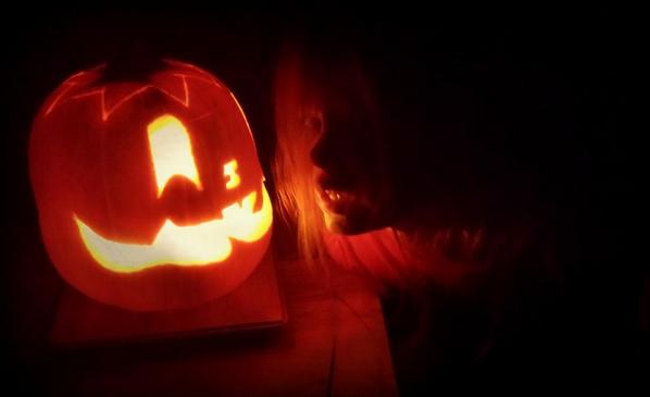 NightfalInsaneAsylum tweet media