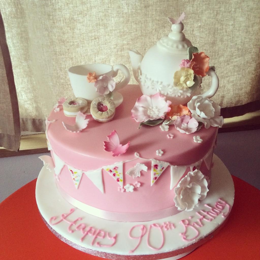 Summerlea Cakes on X: 'Tea party cake - handmade sugarpaste teacup, teapot  and accessories #cake #teaparty #afternoontea #cute #pretty  http://t.co/5Xy6mOz4sB' / X