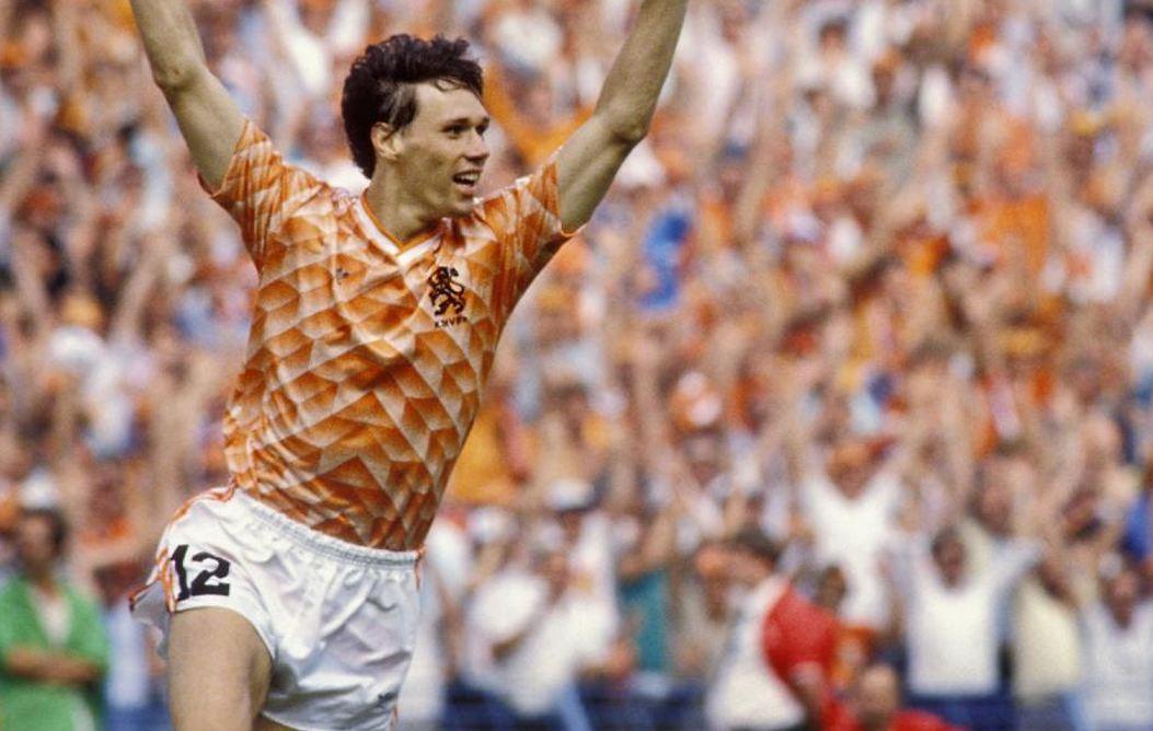 Happy birthday to Marco van Basten, who turns 50 today 