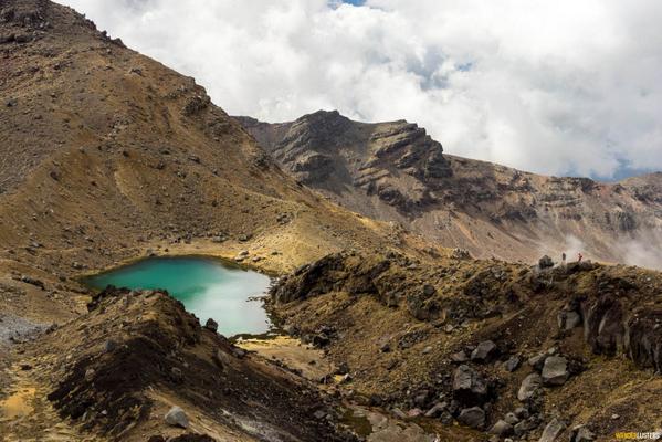 Preparing to hike the Tongariro Alpine Crossing? - Our Guide buff.ly/1sQyBeB #ttot #lp #NZMustDo