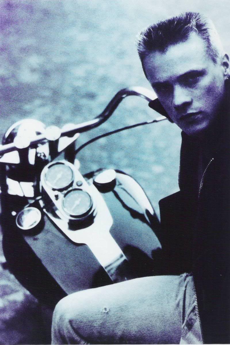 Happy birthday to the fabulous Larry Mullen Jr.! 