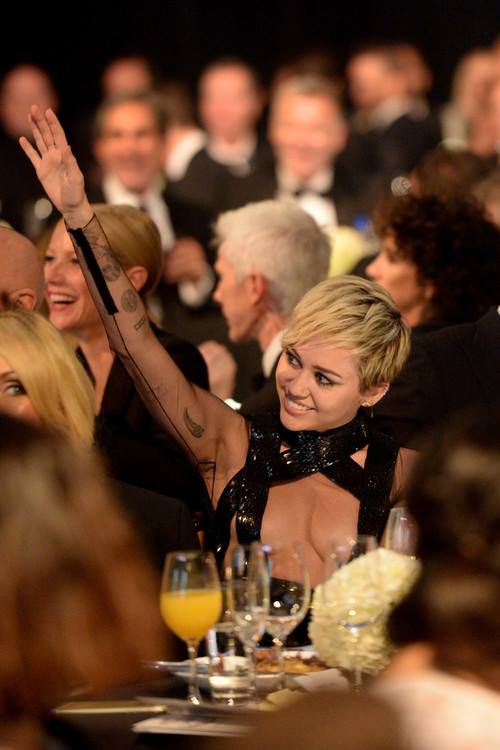 MileyCy41525206's tweet photo. http://t.co/EepcTKE25k