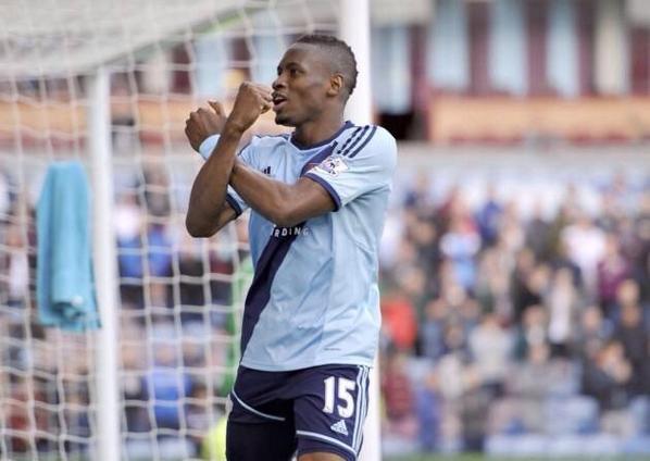 WHUFCTV's tweet photo. Player of the month: @iamdiafrasakho has been voted @London24Sport's POTM for the 2nd month in a row. #COYI #WHUFC http://t.co/CF4Pxcy4dy