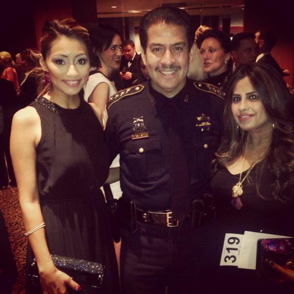 lcaTweets's tweet photo. @ The Crime Stoppers Houston Gala w/@SheriffGarcia @TheRitaGarcia! Best moments taking selfie w/sherif  #safehouston http://t.co/TejwRINdZg