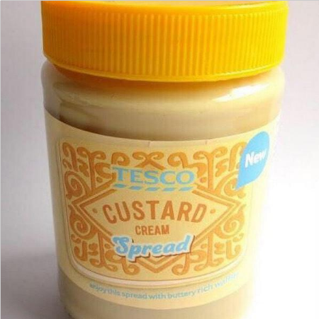 BuzzFeedUK's tweet photo. IMPORTANT NEWS: Tesco is selling custard cream biscuit spread and life will never be the same
http://t.co/qWYFuGEPSV http://t.co/CtdTcC7S7L