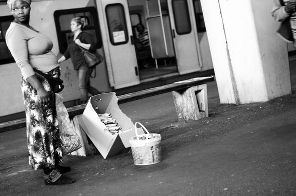 ctpartnership's tweet photo. How CT moves: black&white #photo essay @iam_lisakay http://t.co/6yuMbWVO7z #transportmonth #citiesday #wcd2014 http://t.co/G3nPNULooJ