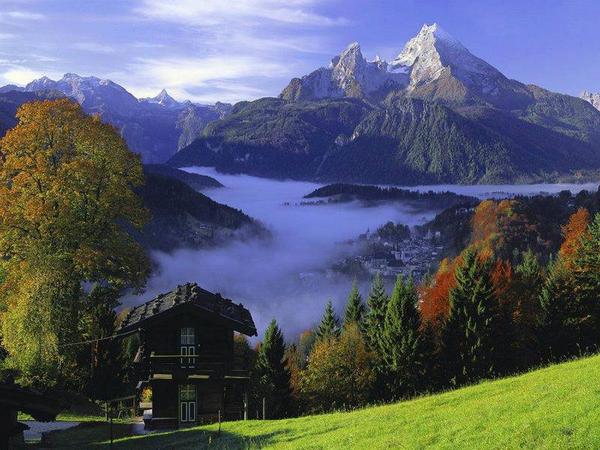 Gabriele_Corno's tweet photo. Autumn.... @ Bavaria,
Via @DonRamer @Cynthiapoet @DrEdwardG @booksthatmatter @AkanshaGautam_ @vinnyboles @circa13579 http://t.co/IIAx7LbzfL