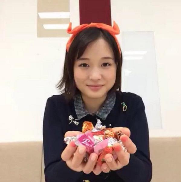 RiKo___k's tweet photo. _

.

　　　　　はっぴー  はーろうぃーん　

　　( ^-^)ノ∠※。.:*:・'°☆

.

_ http://t.co/2gIXEHLpq4