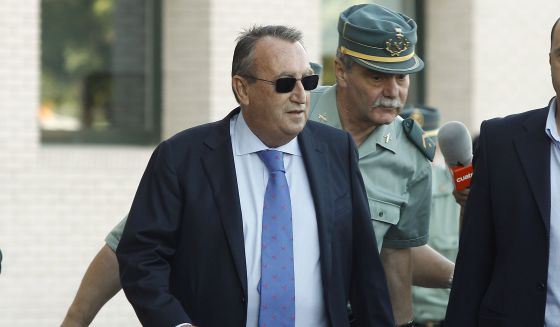 el_pais tweet picture
