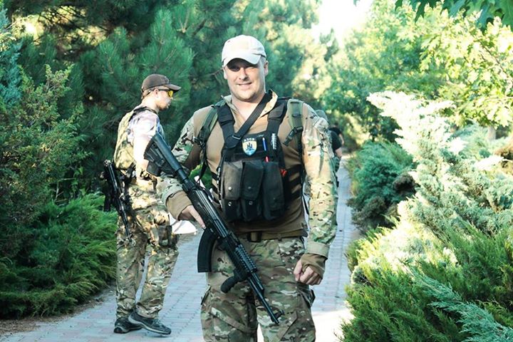 B1RL-TVCYAA_f1Z.jpg:large