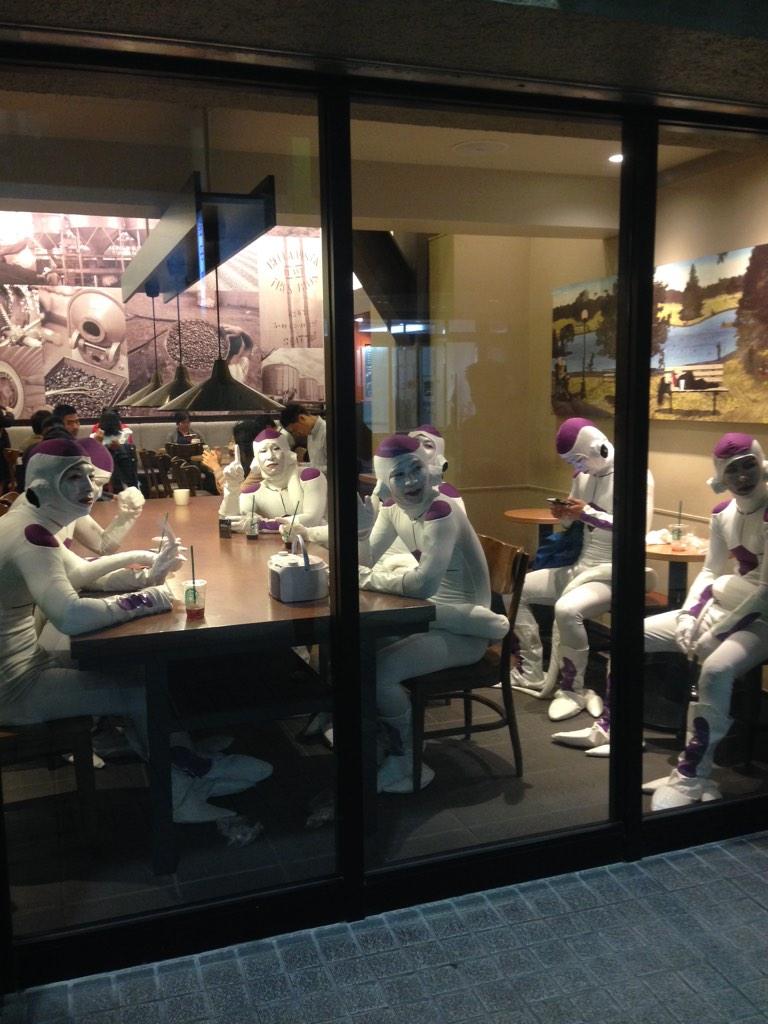 B1RMq-UCEAAzDYa.jpg:large