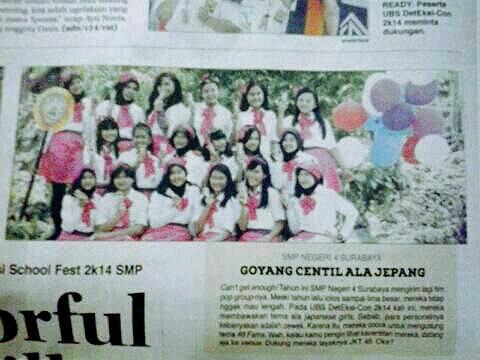 SMPN4SURABAYA's tweet photo. "Goyang centil ala jepang" - @deteksijp 😍😍😍 http://t.co/MUgTXWKhoh