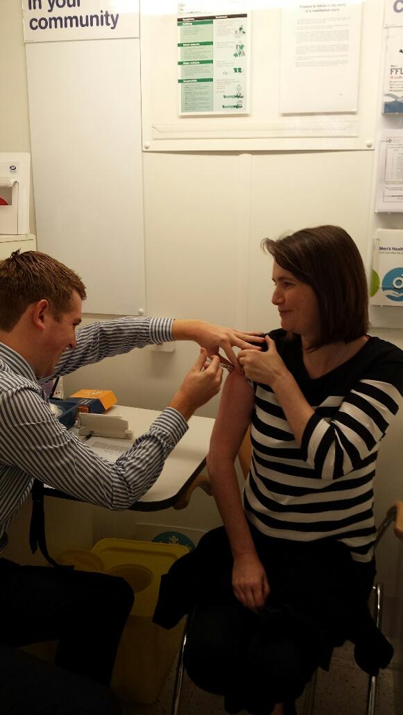 CPWales's tweet photo. @Kirsty_Williams has flu jab in #Llandrindod pharmacy - thanks for supporting the programme  #beatflu #welshnhsspirit http://t.co/l1FdEVtqD9