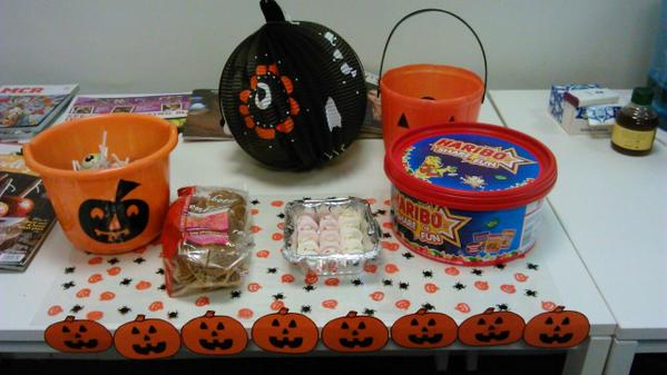 ACCORDManc's tweet photo. #trickortreat #happyhalloweeneveryone http://t.co/SLyq4YeQ79