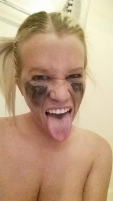 I was a baseball player at some point tonight lol http://t.co/CRTWEqIjJr