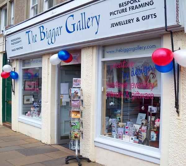 killiecards's tweet photo. Christmas Cards range now available @BiggarGallery pop in and take a look. Lovely Shop with fantastic service http://t.co/gStXnKtqMt