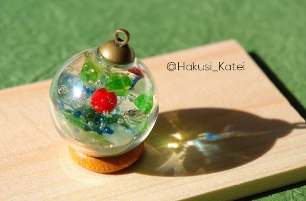 ものり Monoli 新作理系アイテム 植物の細胞一つをアクセサリーにしました 各器官には乾燥葉脈やたくさんの天然石を使ってます レジン Http T Co Ywd2ldkiy3