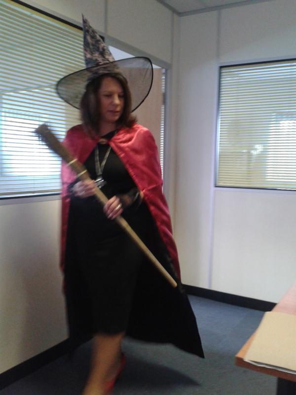 Dalycom1's tweet photo. Julie's just arrived with her broomstick! http://t.co/csTNOTinCI