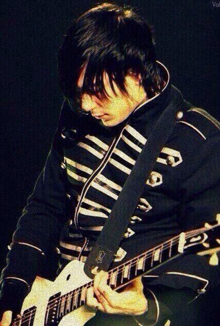 Happy birthday Frank Iero!  My hero and inspiration. I love you so much 