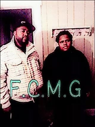 NizzSwaggOut's tweet photo. US FCMG http://t.co/NdeZ0bqXl3