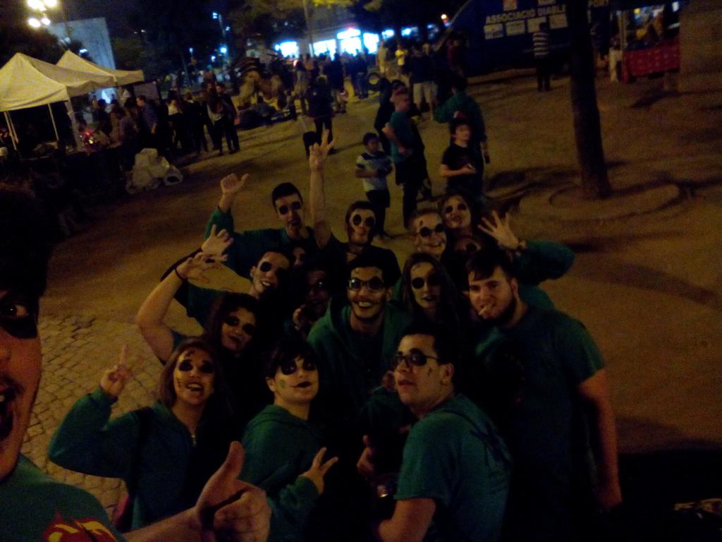 Ja preparats pel correfoc a sants!
#percussioenaccio #25anys #diablesdecasablanca