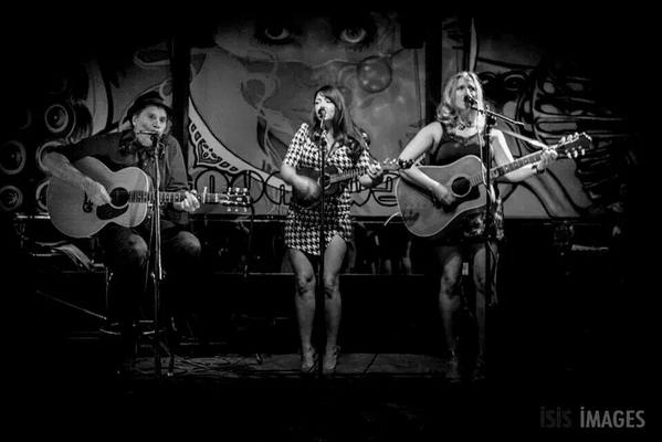 Still_Flowing's tweet photo. Come see #TheRedHots perform tonite at the @BissellHouse - #localmusic #local #jazz #blues #originals #percussion http://t.co/jcRL8KLmre
