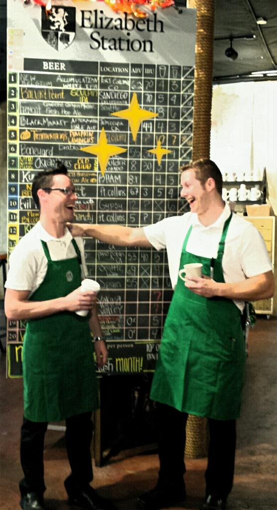 CharlesAHanson's tweet photo. Tim and Charles connect @elizabethstatio http://t.co/KnrXFuwEAF