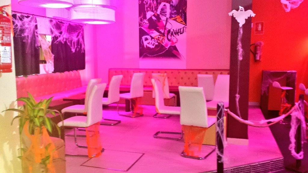 Zona VIP CUORE LOUNGE @gloria_soldado <a href="/blancatdc/">Blanca Tinoco</a> @marikiyaojeda <a href="/meriparras/">maria parras</a> <a href="/jarahard/">maria</a>  @zenobiafr <a href="/javiojedamyh/">javi ojeda</a>