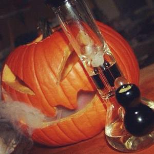 ECMMVenice's tweet photo. Happy Halloween! We will be closing at 5:00 PM this evening. We look forward to seeing you. :) http://t.co/NmAIVRm1RK