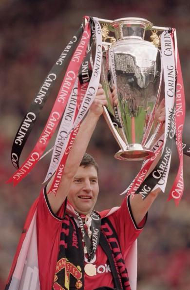 Happy Birthday to Denis Irwin! 