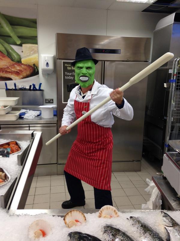 sarah davies tweet media