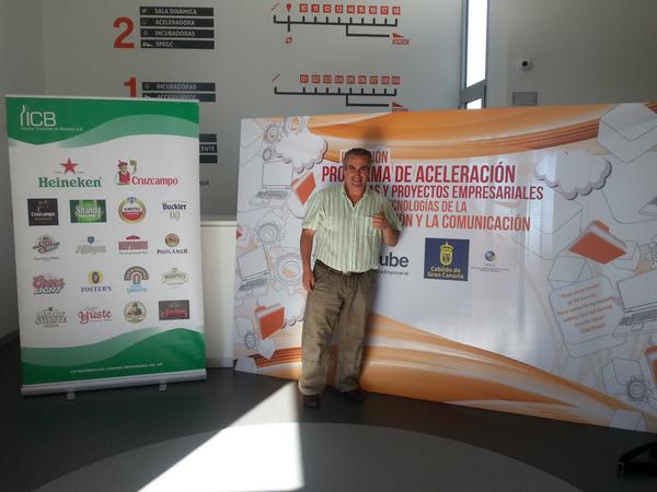 SPEGC's tweet photo. No te pierdas el video del último #DemodayIncubeGC? Pincha aquí: http://t.co/mbA0dZprEc cc @ycfra http://t.co/rF6NT5grs4
