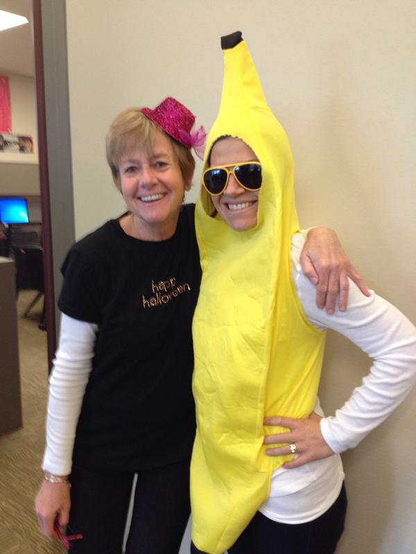 StephGGallo's tweet image. Happy Halloween from my tiny top hatted boss @CathBorgman and me!