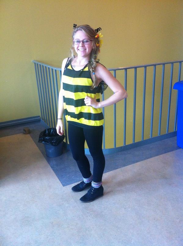 WonderBeks's tweet photo. #Costume 1 of 2 for today #HalloweenCostumes http://t.co/XPYXbM5e42