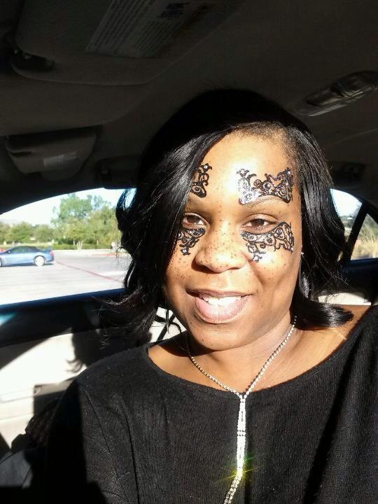 katiekay7777's tweet photo. Nikki in 596 Dallas sporting #rue21 #facetats #HappyHalloween #ruespirit @mann_mrs http://t.co/6mUKnWEmjO