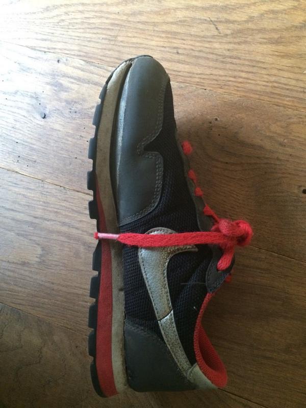 @NikeStoreEurope How can these be refunded OR repaired in NL? Bought in Italy 2mnts ago. Sole is waisted <a href="/nike/">Nike</a> #fail