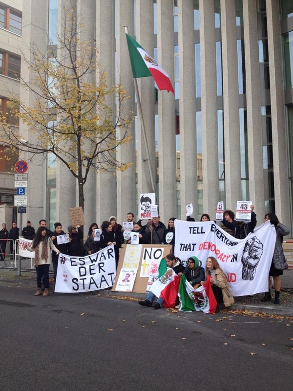 Global132's tweet photo. #BerlinConAyotzi the rally continues. No sign of dialogue from part of the embassador. We demand justice 4 Ayotzinapa http://t.co/npLPglOzK3
