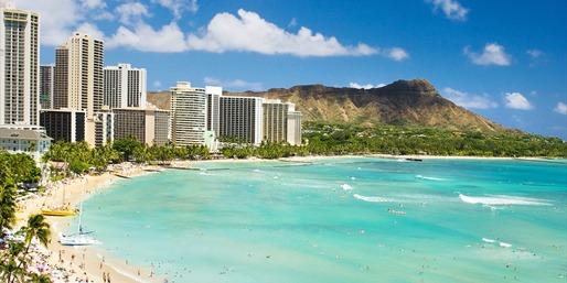 Fly (@fly_com) on Twitter photo Get out of town! #NYC to #Honolulu for $640-$650, a $150 savings. go.fly.com/1pbgDsG <a href="/TravelzooNYC/">Travelzoo New York</a> #travel Get out of town! #NYC to #Honolulu for $640-$650, a $150 savings. go.fly.com/1pbgDsG <a href="/TravelzooNYC/">Travelzoo New York</a> #travel