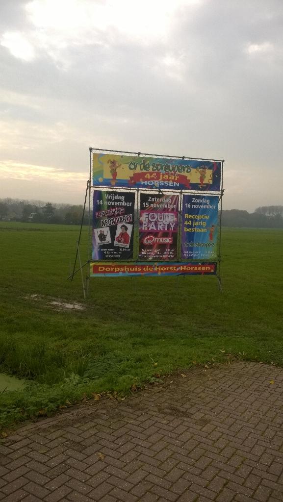 Basscontrollerz's tweet photo. #LIGHTNING #BETHERE http://t.co/2U6lIdL5nV