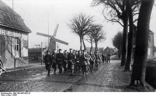 Doe mee aan Workshop Belgische vluchtelingen tijdens Dag vh Zeeuws Archief za.1/11 maandvandegeschiedenis.nl/53444/nl/belgi… #DvhZA2014