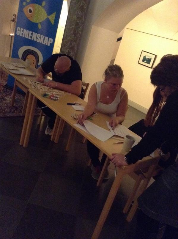 hellstenn's tweet photo. Väntar på alla ungdomar incheckningen är öppen #Allahelgonaläger #svenskakyrkansunga #skus14 http://t.co/C84l2CAlRL