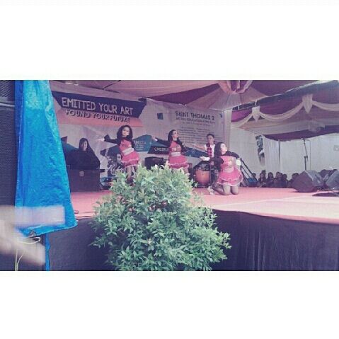 stodaexpo2014's tweet photo. Ini dia salah satu penampilan dari peserta lomba Modern Dance (via ig : stodaexpo2014) http://t.co/k9nYqH94w3