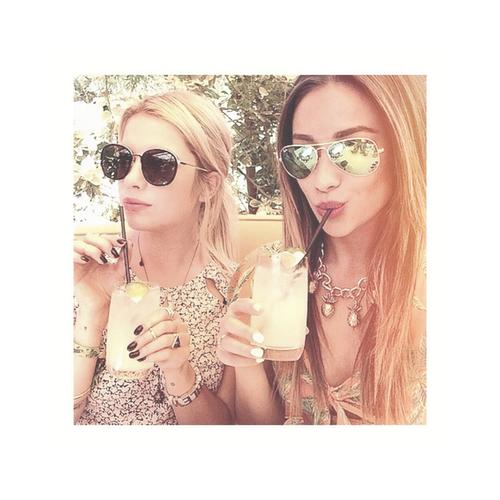 bestiesgoals's tweet photo. Ashley Benson &amp; Shay Mitchell 💘💗 goals http://t.co/MSlHLlcT5p