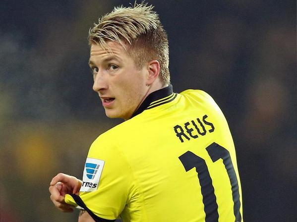 FootballFunnys's tweet photo. "I wish good luck to Lewa and Gotze but Bayern will never have me. Money is not everything". Marco Reus http://t.co/klLUp1GhcU