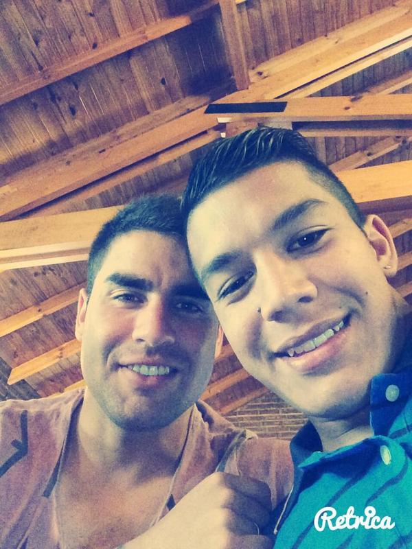 coco7correa's tweet photo. Con mi amigo @lucas_romero29 http://t.co/dzGAtlzRFD
