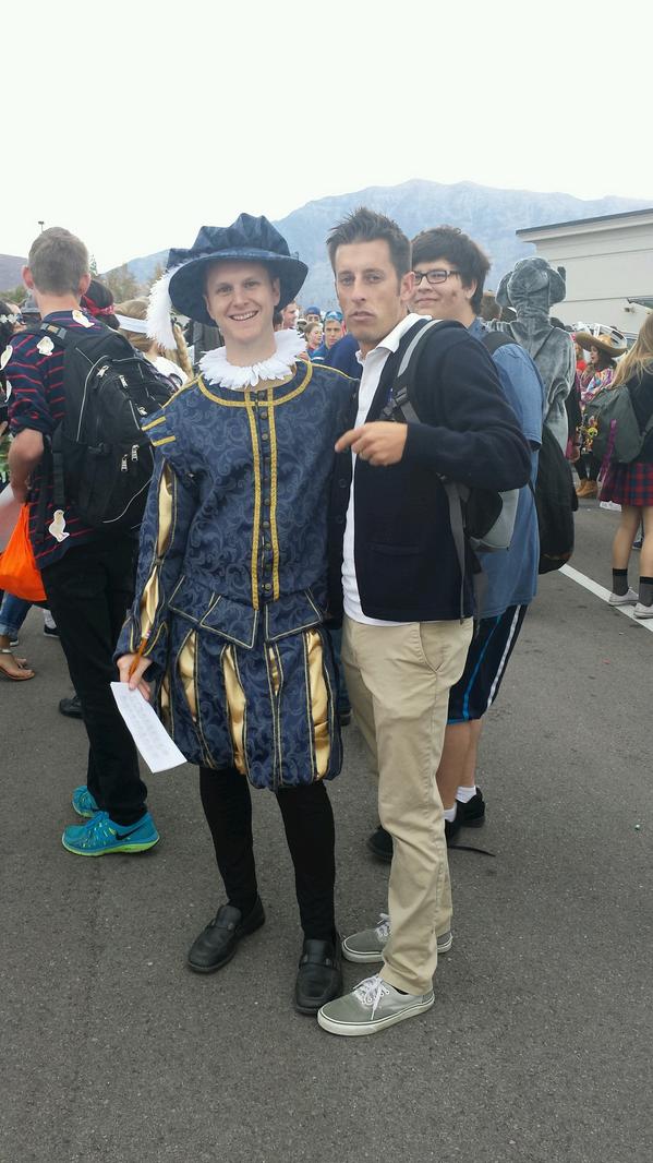 MaeserCounselin's tweet photo. Trunk or treat #maeserprep http://t.co/793FxnxXp0