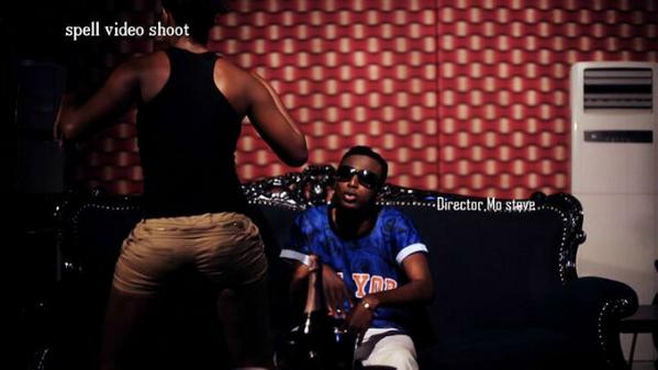 spellofficial's tweet photo. #reverse we on deck...spell on fire http://t.co/RNxjRG6qGS