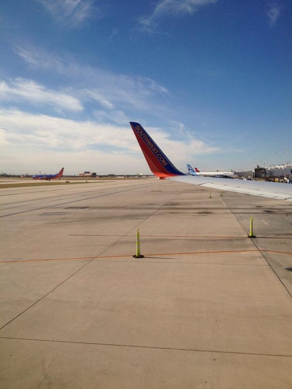 SOAMediaAddicts's tweet photo. @Theorossi are you greeting us at the gate or baggage claim?? π we've landedππ#AddictsInTexas. http://t.co/mFfhh9ic03 http://t.co/5Y7Ey7Vmif