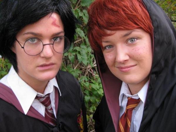 onlinepresentz's tweet image. #HappyHalloween! For all you #HarryPotter fans, Here's a little gem of 2 of our employees, @juliful and @melaniebaas.