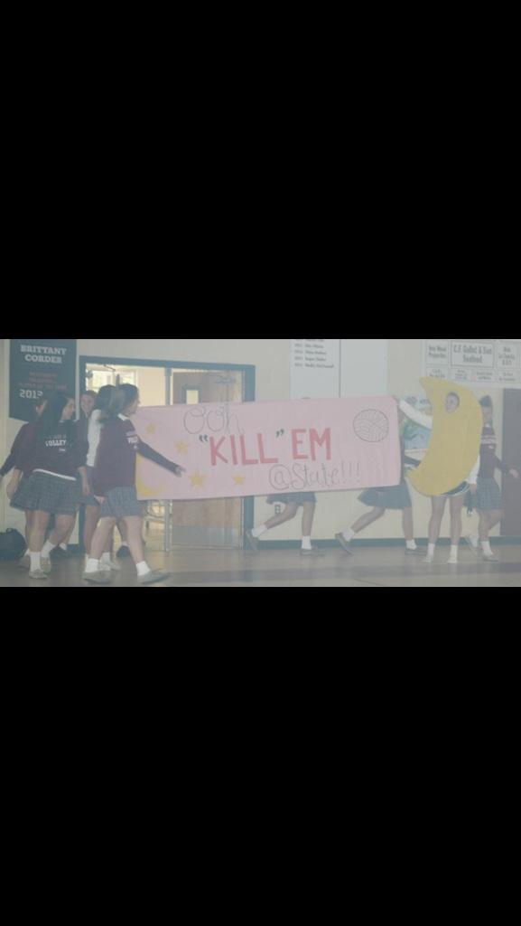 OLAVolleyball's tweet photo. & the moons are off!! #statebound #itstimefor9 http://t.co/dZrMKq6ufx